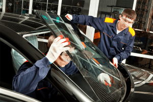 Auto Glass Repair in Los Angeles